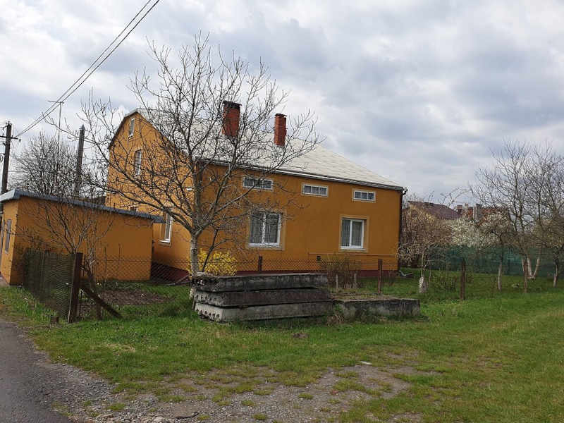 Продається будинок в м. Львів